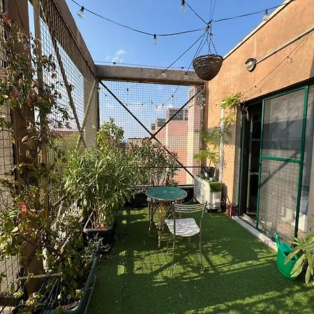Floor With Rooftop Terrace, Quiet Area * 밀라노